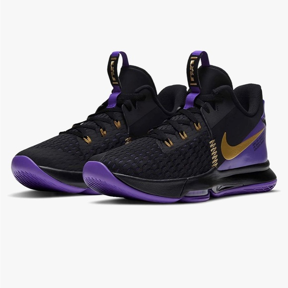 NEW | LEBRON WITNESS V | Nike - Picture 1 of 6